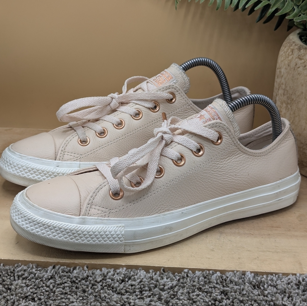 Converse CTAS Pink Leather Women's Size 8.5 Comfort Shoes Casual Walking